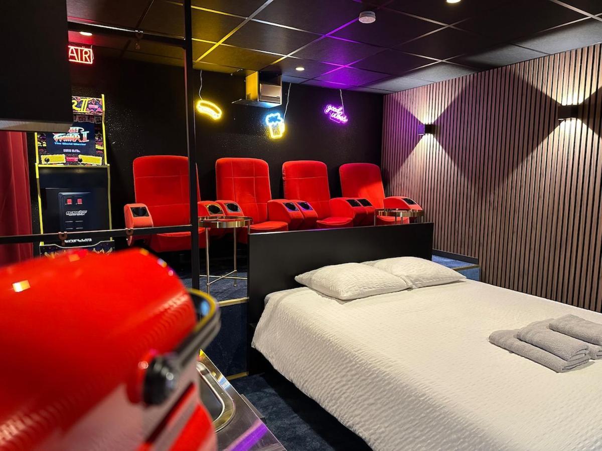 4k Cinema, Jacuzzi Appartement *